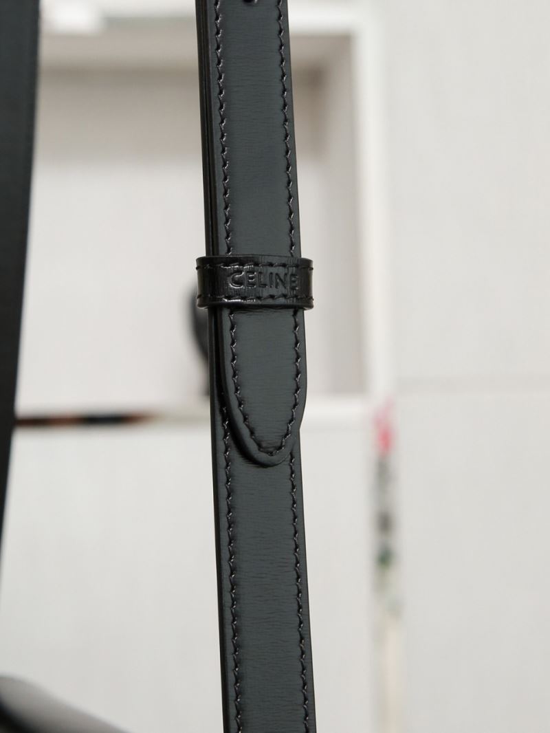 Ce1i*e triomphe bags